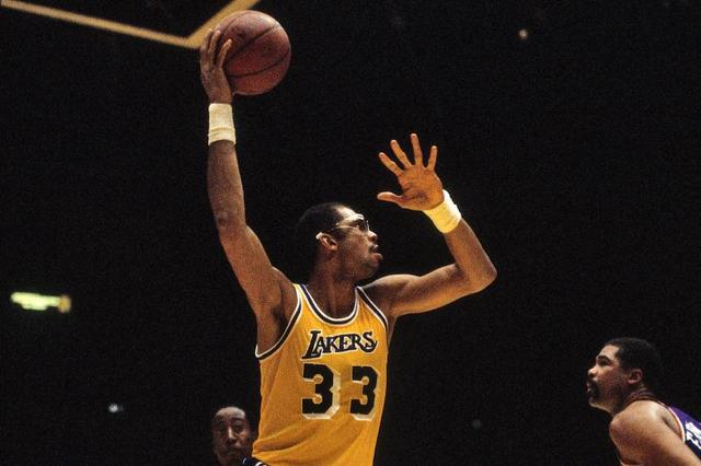 罗马诺：萨拉赫和沙特之间没有任何谈判，他的精力全在利物浦（罗马诺：萨拉赫与沙特无谈判，全部心思放在利物浦）