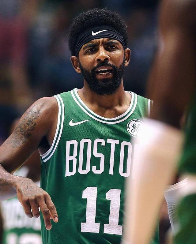 邦本给球队施压，高价没必要留，辽宁铁人引援受阻 李金羽发挥人脉（邦本施压续约，高价不必强留；辽宁铁人引援受阻，李金羽借人脉破局）