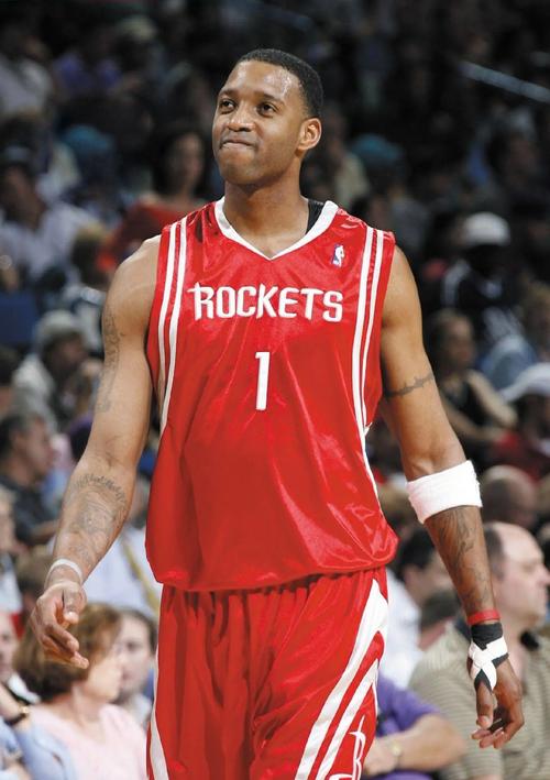 拜仁连续19场德甲主场进球2+，上一次没做到正是对阵勒沃库森（拜仁德甲主场19连场至少2球，上次例外恰逢勒沃库森）