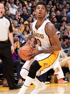 巴萨战毕包大名单：拉菲尼亚、霍安回归，拉什福德因流感缺阵（巴萨战毕尔巴鄂大名单出炉：拉菲尼亚、霍安复出，拉什福德因流感缺席）