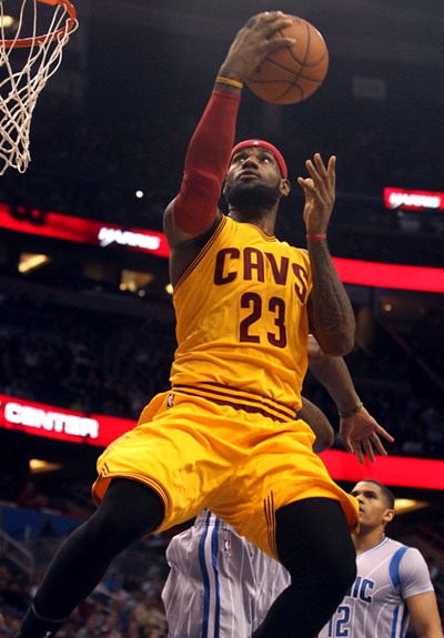 哥伦比亚11月大名单：J罗、迪亚斯领衔，里奥斯、卢库米在列（哥伦比亚11月国家队名单出炉：J罗、迪亚斯领衔，里奥斯、卢库米入选）