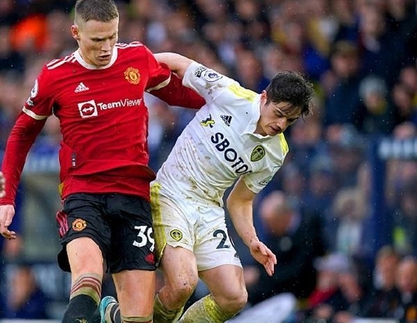 25赛季中超助攻榜：克雷桑、纳萨里奥9次领跑，泰山四人上榜（中超25赛季助攻榜：克雷桑与纳萨里奥以9助领跑，泰山四将上榜）